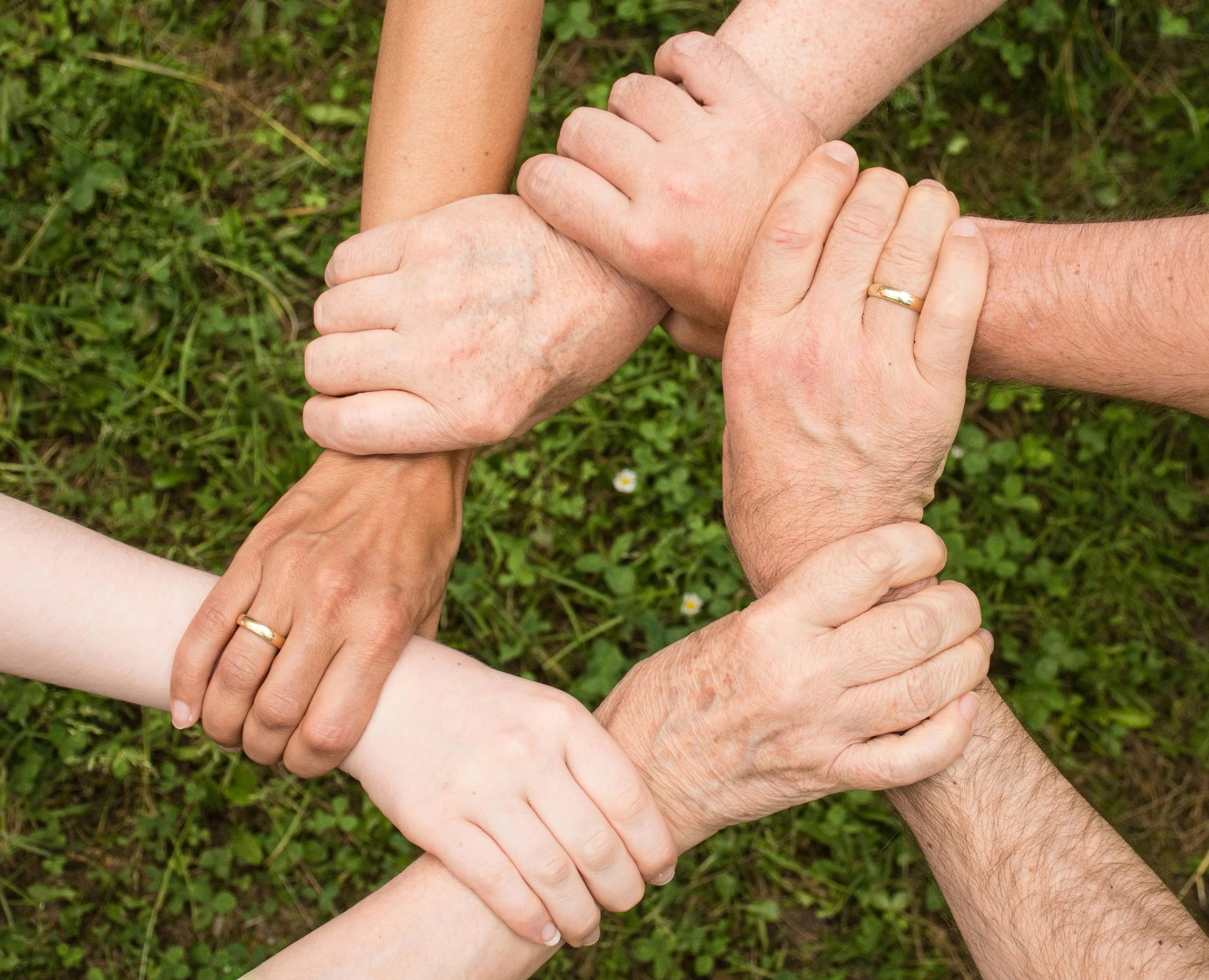 Image illustrating the continuous support offered to players